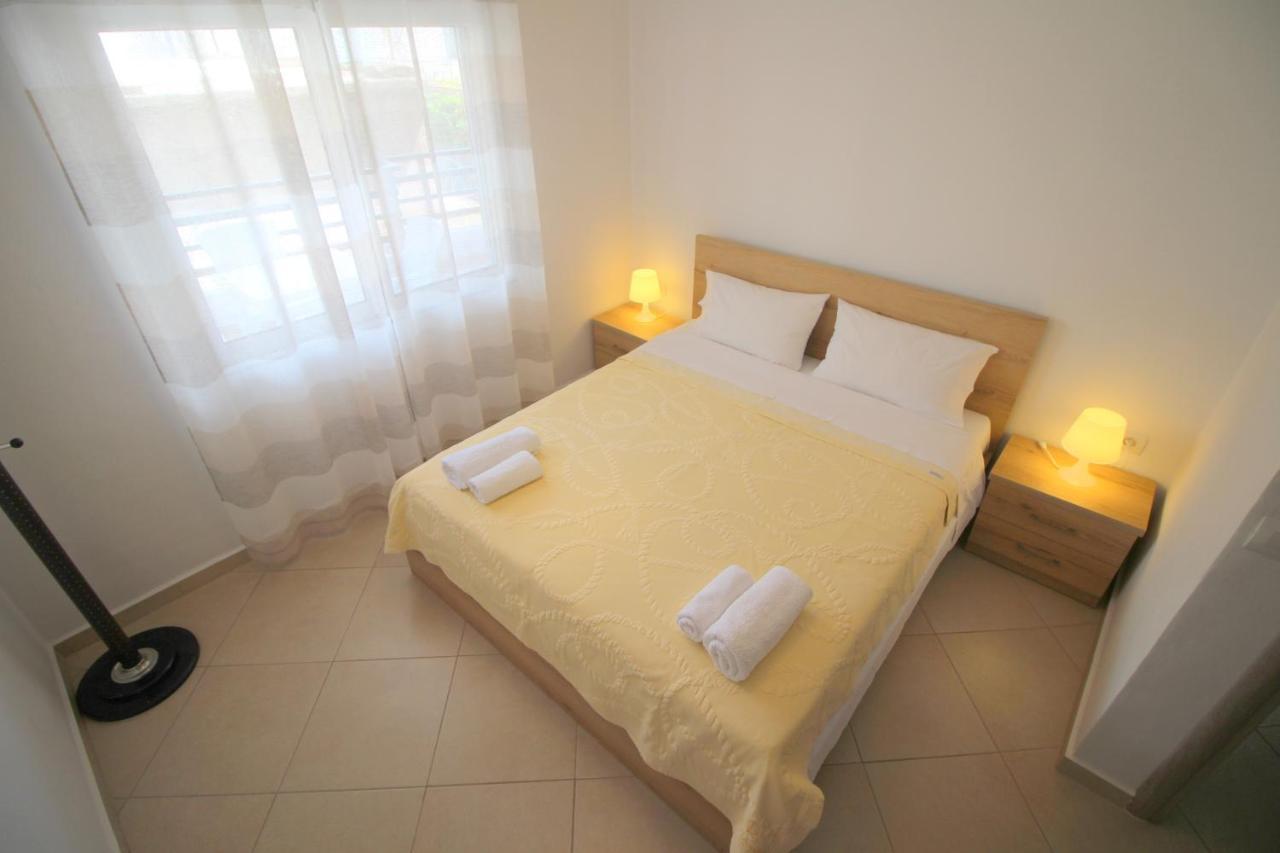 Kosta'S City Apartment Σαράντα Εξωτερικό φωτογραφία