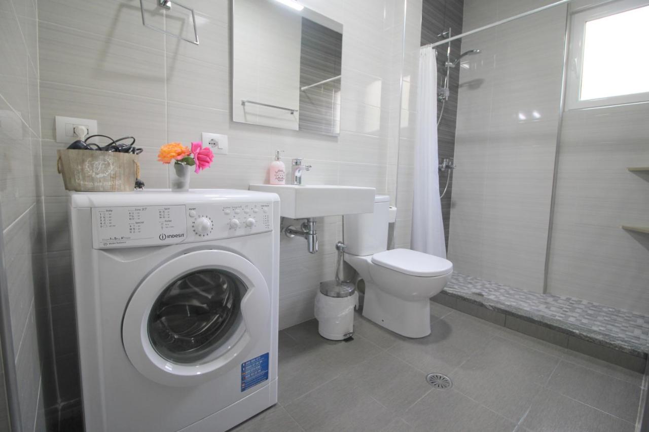 Kosta'S City Apartment Σαράντα Εξωτερικό φωτογραφία